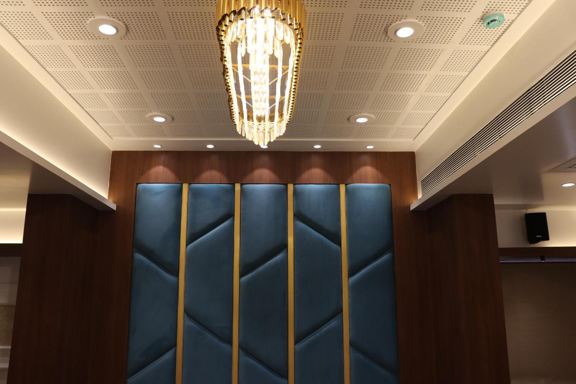Hotel Golden Nest Thane Exterior photo